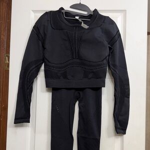 Fabletics Black Seamless Set